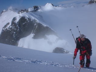 Le sommet du Lombarducciu après une ascension glaciaire Le sommet du Lombarducciu après une ascension glaciaire