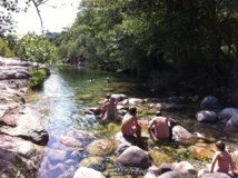 Pause fraicheur au bord de l'eau... Pause fraicheur au bord de l'eau...