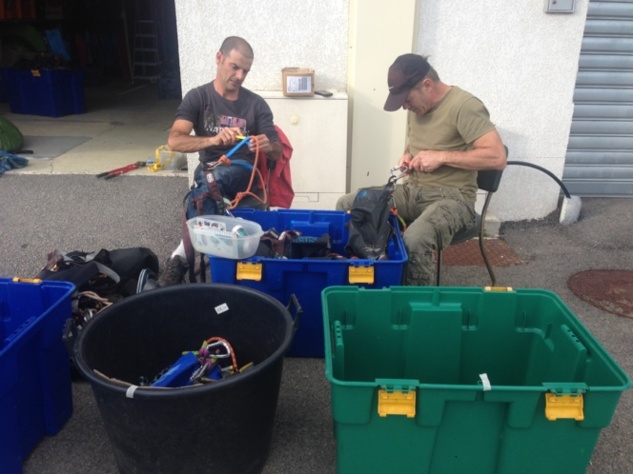 Cédric et Paulo en action sur les EPI Cédric et Paulo en action sur les EPI